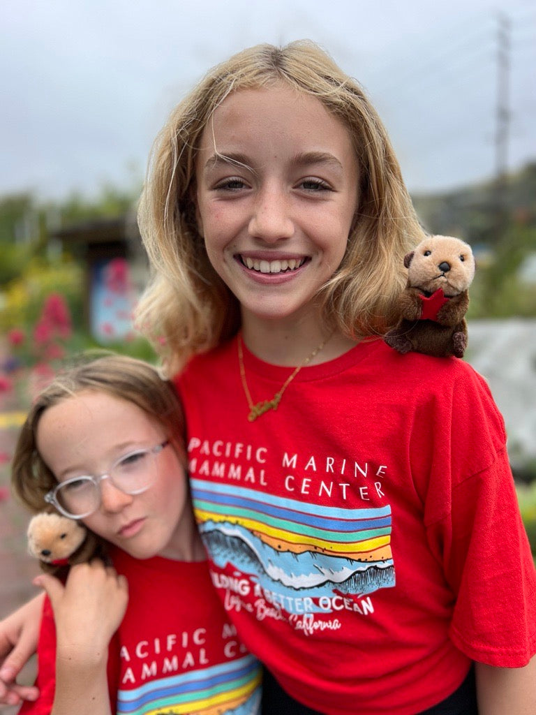 Spiffy Otter Shoulderkin