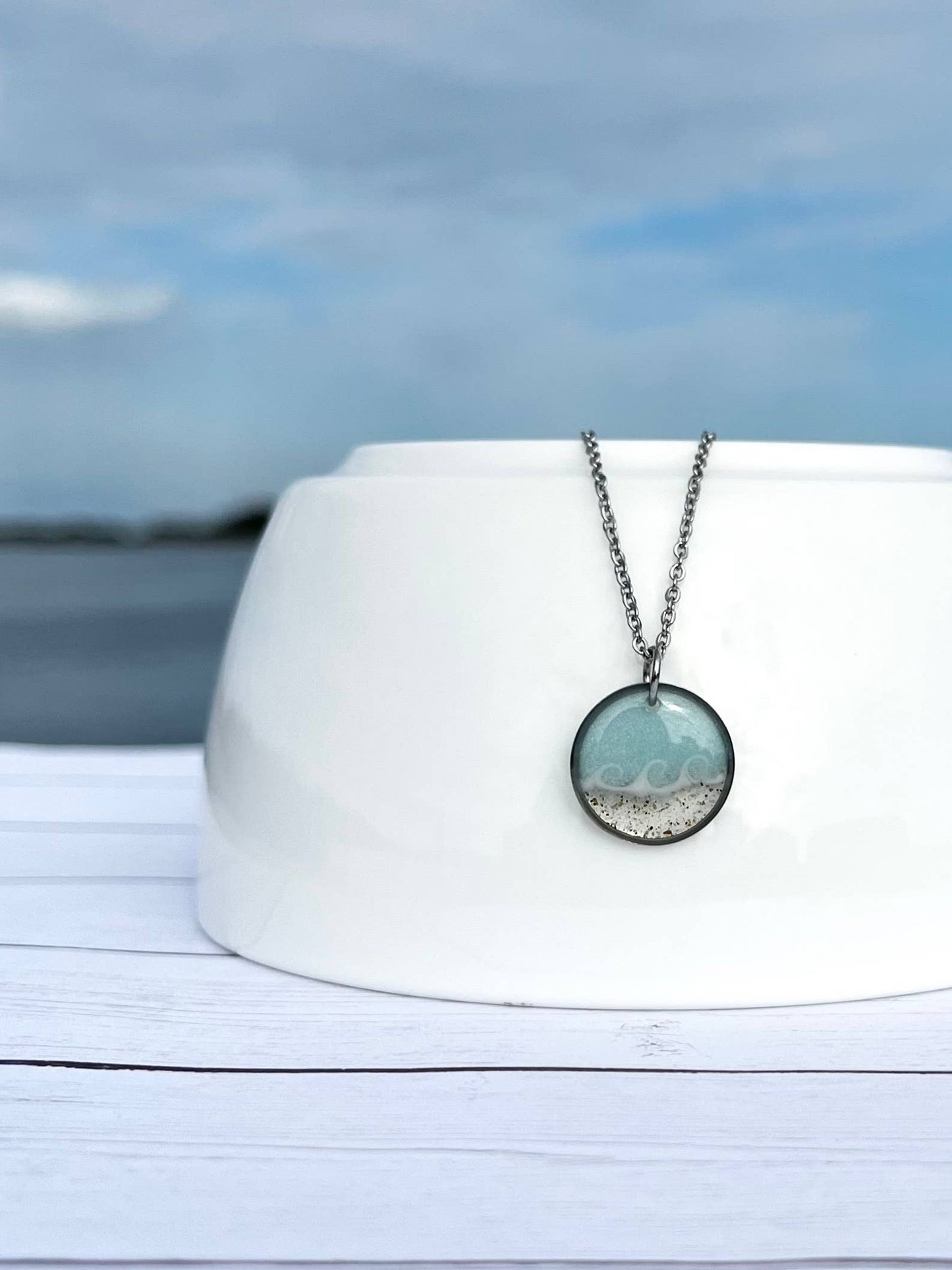 Laguna Beach Sand Circle Wave Necklace